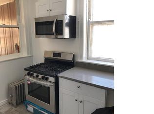 947 E 84th St APT 1, Chicago, IL 60619