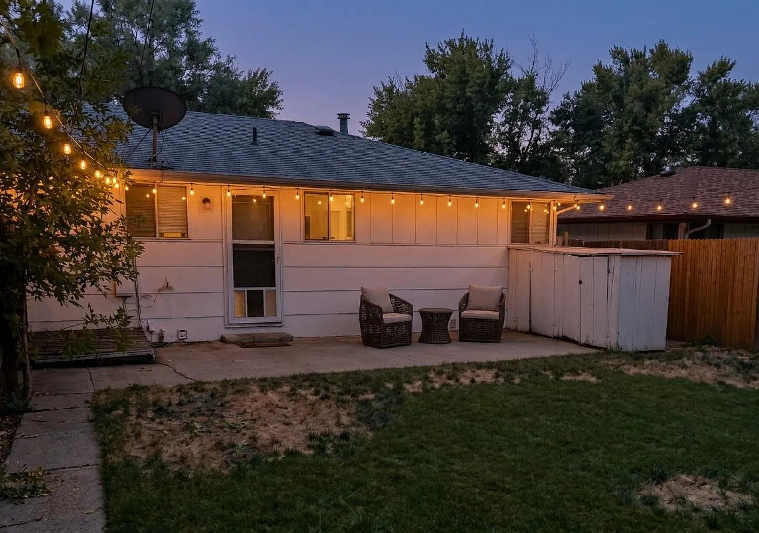 September special 2 Weeks FREE Rent! 2 Bedroom Ranch Duplex Near Downtown Loveland! Quiet neighbo... — Photo 4