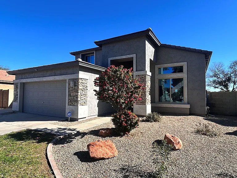 345 N Scott Dr — Photo 18