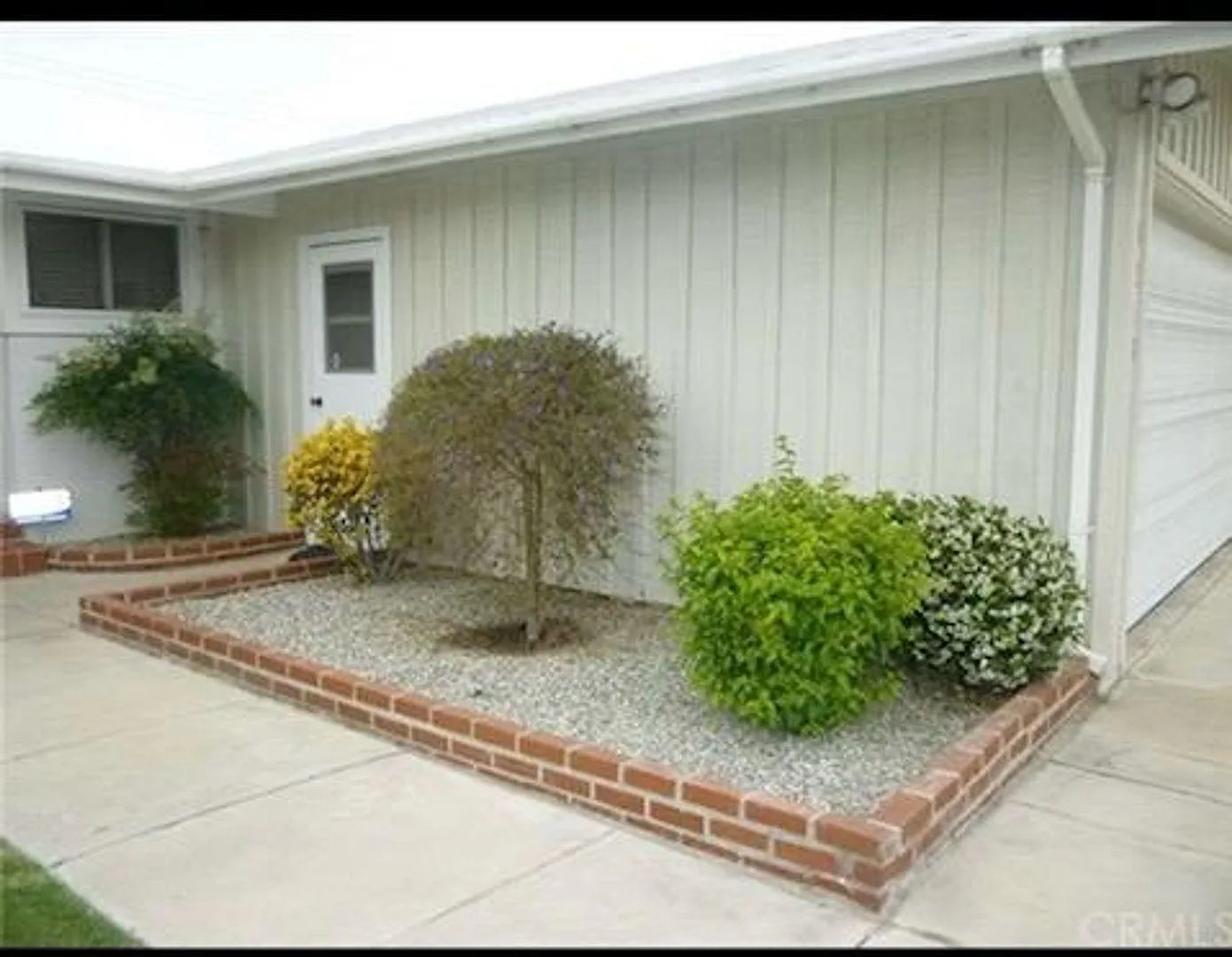 3 bed, 1323 sqft, $3,750 — Photo 4