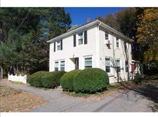 5 Hospital Rd, Medfield, MA 02052
