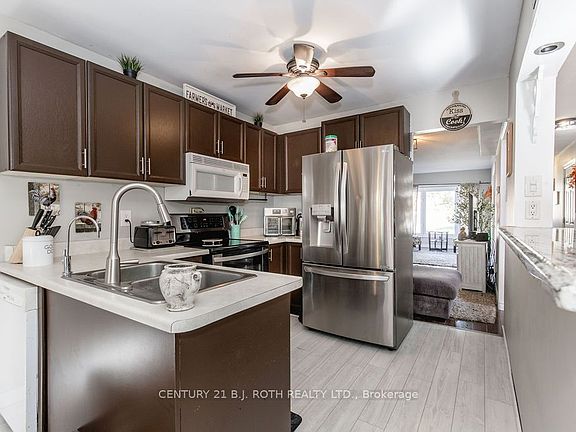 3rd image of 99 Cardinal St