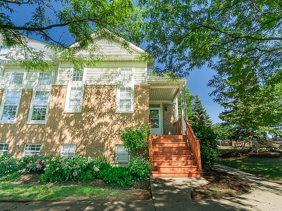 2nd image of 739 W Georgian Ct