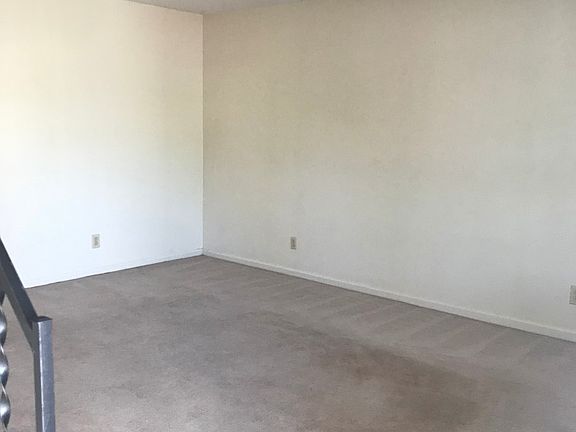 2nd image of 118 S 7th St APT 1