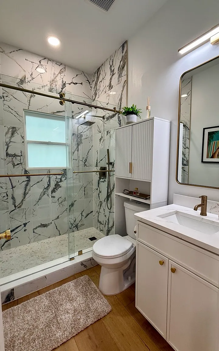 Studio, 378 sqft, $1,950 — Photo 4