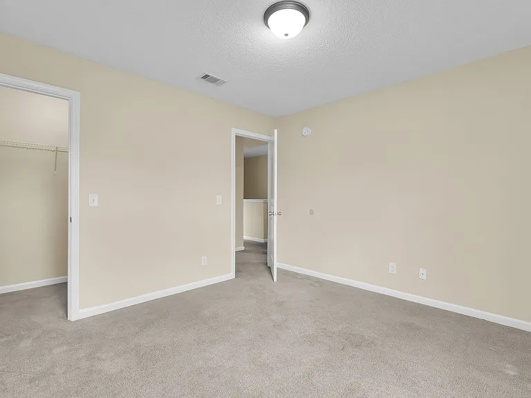 659 Red Oak Ln — Photo 47