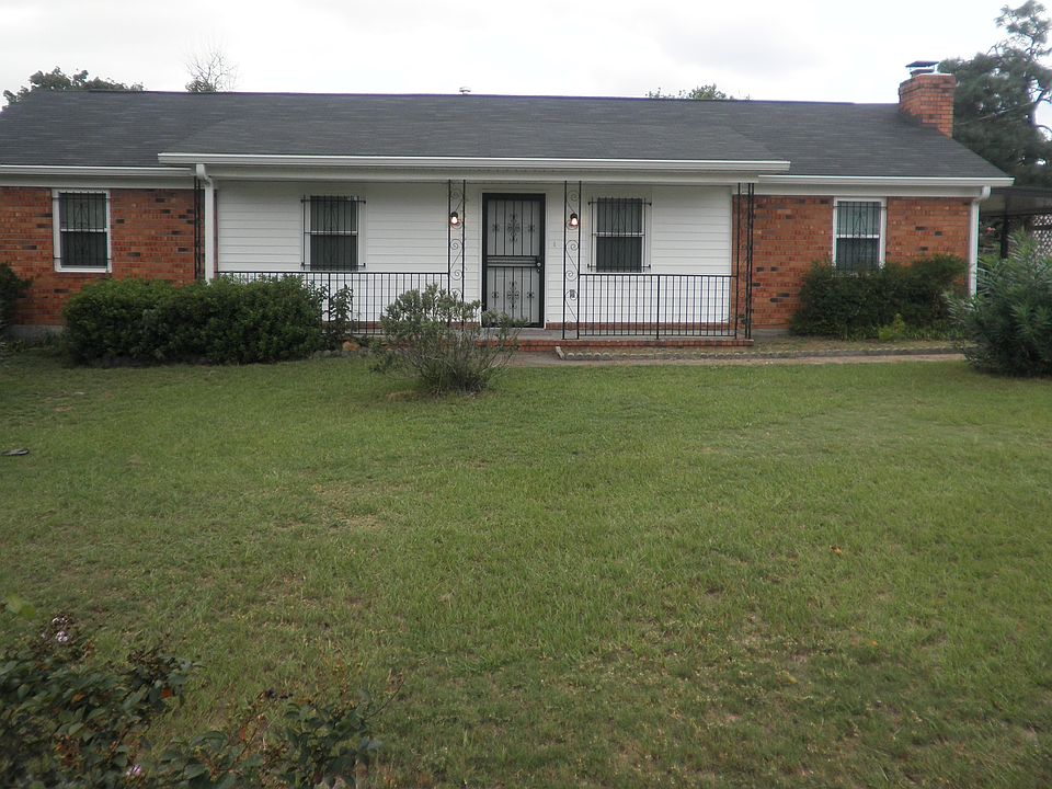 1st image of 2506 Teakwood Dr