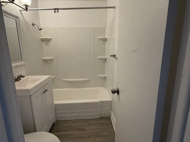 3335 Benton St #4 — Photo 11