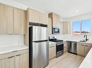 5142-44 Los Robles Dr #5144, Carlsbad, CA 92008