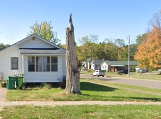 220 N 4th St, Cornell, WI 54732