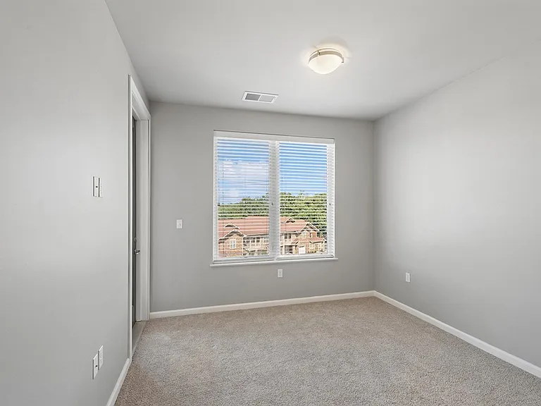 Arrive Brentwood I & II — Photo 18
