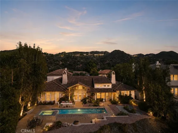 3315 Via Verde Ct, Calabasas, CA 91302