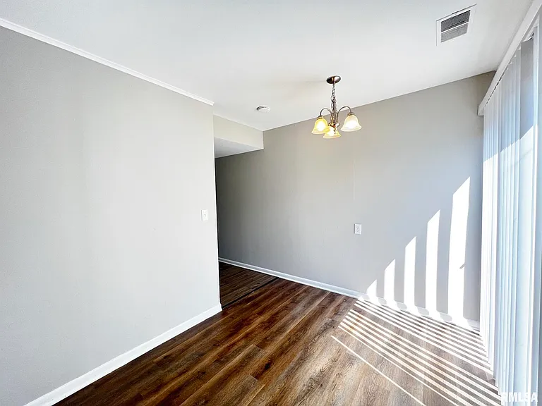 4022 N Westport Ct — Photo 8