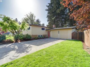 17831 NE Pacific St, Portland, OR 97230