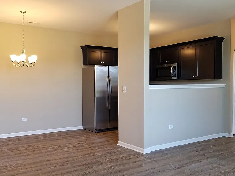4402-4432 Timber Ridge Ct — Photo 7