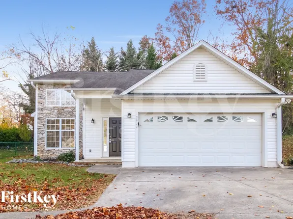 3974 Leinbach Dr, Winston Salem, NC 27106