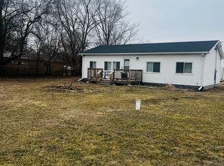 17611 E 4750s Rd, Pembroke Township, IL 60958