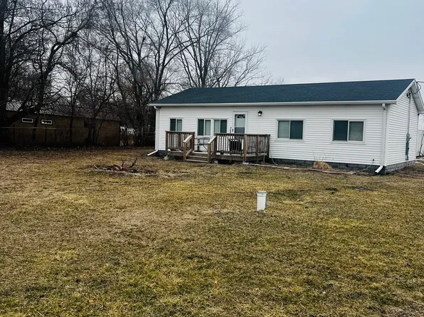 17611 E 4750s Rd, Pembroke Township, IL 60958