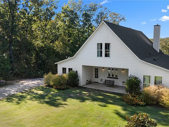 4th image of 1109 Lee Road 260