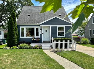 1852 Cass Blvd, Berkley, MI 48072