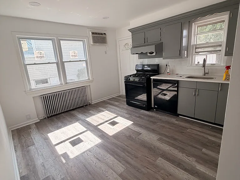123 Summit Ave #1 — Photo 4