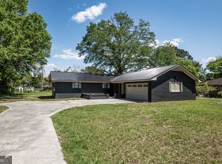 2098 Guilford Rd, Waycross, GA 31501