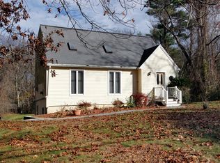 46 Old Powder House Rd, Lakeville, MA 02347
