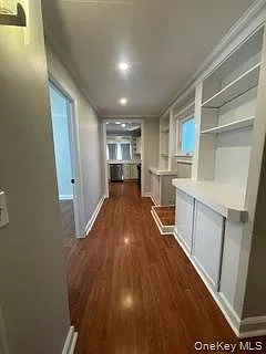 2 bed, 1.0 bath, 2174 sqft, $3,000 — Photo 2