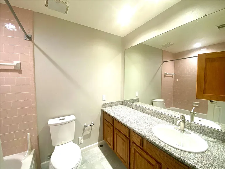 303 Desert Willow Ct — Photo 12