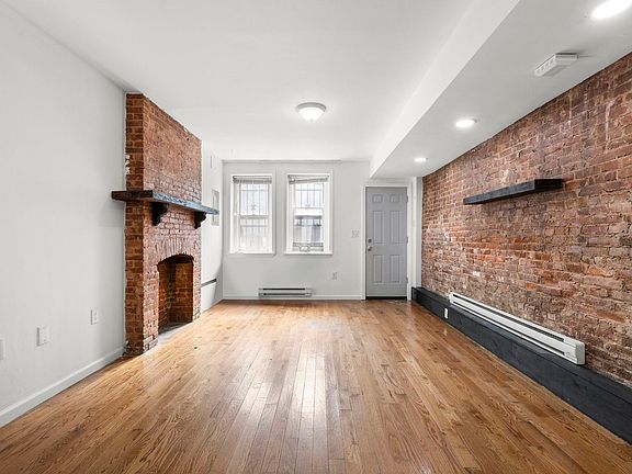 5th image of 88 Union St #1
