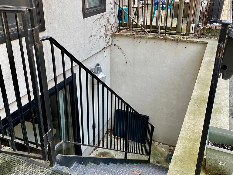 619 Bloomfield St #1 — Photo 50