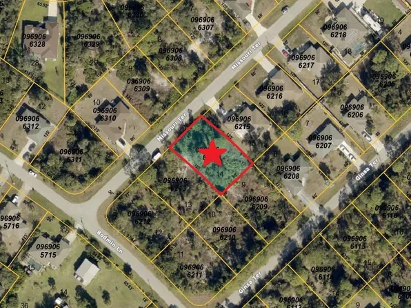 14 Missouri Ter, North Pt, FL 34291