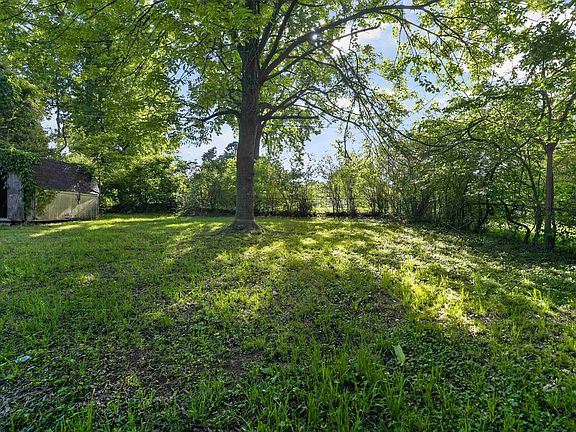 4th image of 5124 Gill Rd