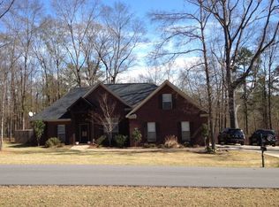247 Maplewood Dr, Wetumpka, AL 36093