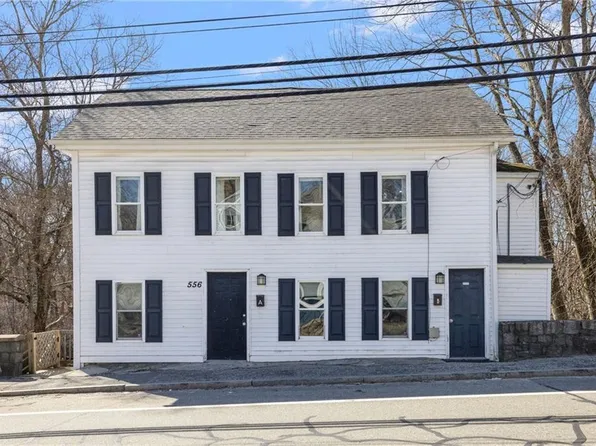 556 Washington St, Coventry, RI 02816