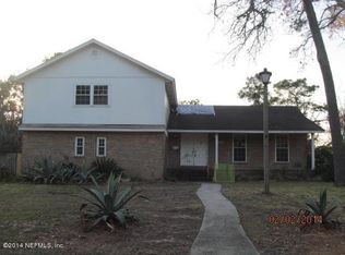 3556 Hermitage Rd E, Jacksonville, FL 32277