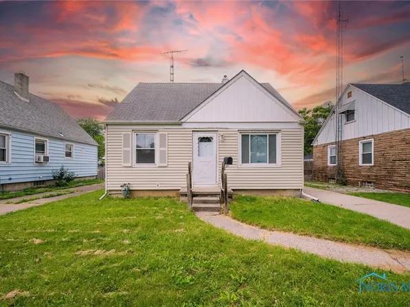42 California Blvd, Toledo, OH 43612