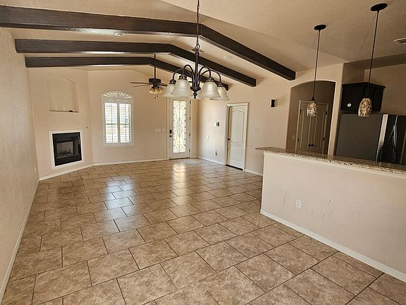 3rd image of 2828 San Antonio Dr