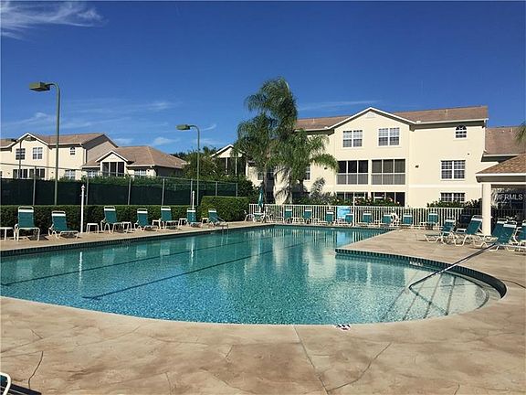 4th image of 8315 Glenrose Way Unit 1423