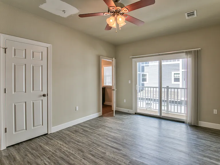 808 W Saint Augustine St — Photo 18