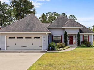 110 Magnolia Estates Dr, Alexander City, AL 35010