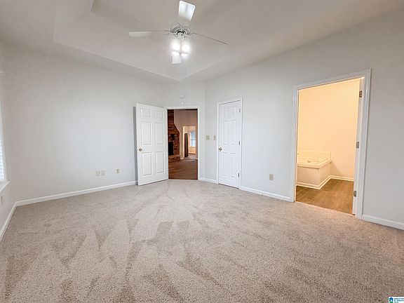 4th image of 101 Cambridge Pointe Dr