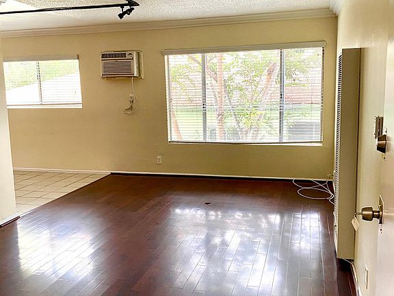 4th image of 3420 Council St