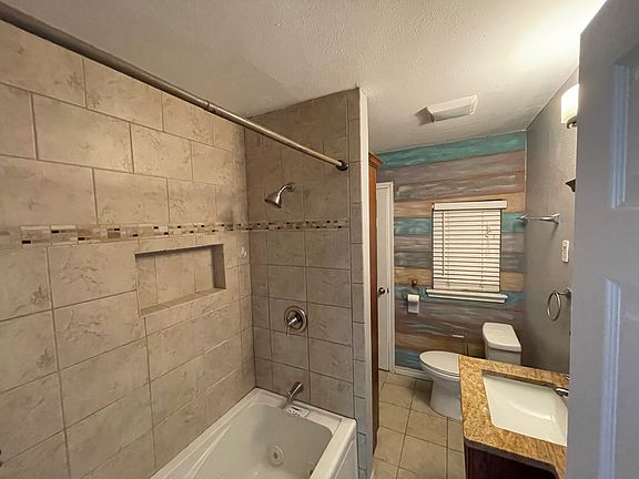 2nd image of 4841 Rogerson Dr