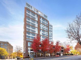 222 2nd St SE APT 204, Minneapolis, MN 55414