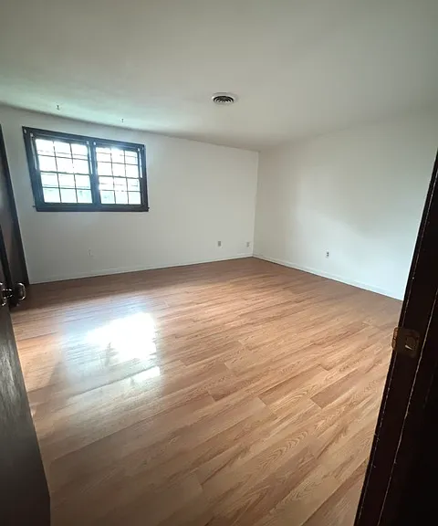 69 Constance Ln #2 — Photo 6