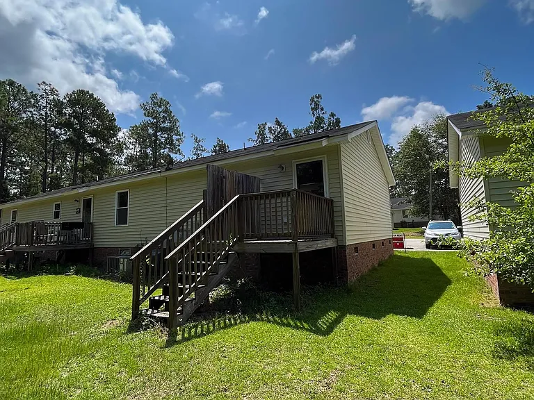 2446 Watson St #B — Photo 11