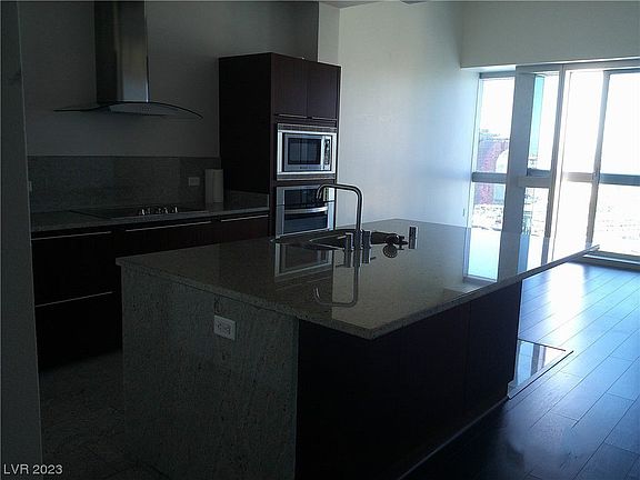 4th image of 4471 Dean Martin Dr Unit 3504
