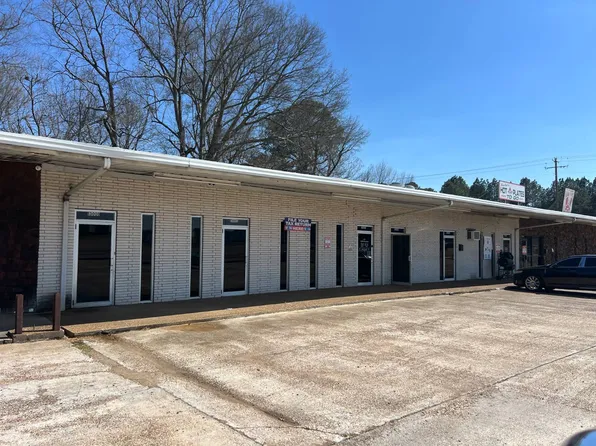 1300 Jasper Neely Jr Dr, Grenada, MS 38901