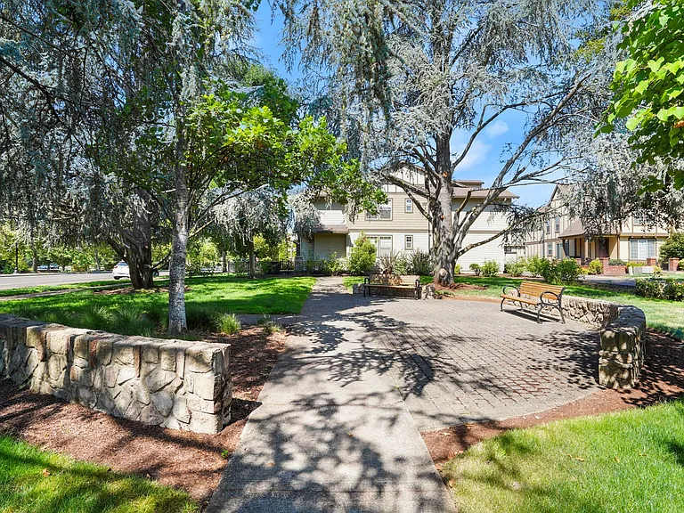 28749 SW Costa Cir E — Photo 19